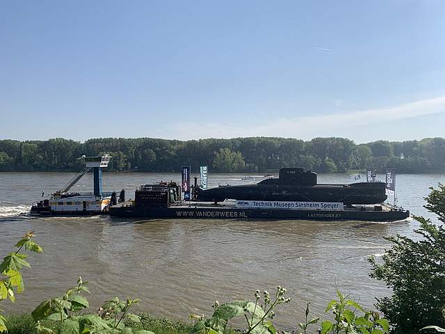 U-Boot U17 auf dem Rhein in Uedorf